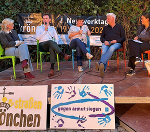 Diskutierten über bessere Zugänge, weniger Hürden und mehr Vernetzung (von links): Susanne El Hachimi-Schreiber, Bürgermeister Tristan Vitt, Sozialarbeiterin Bettina Klein und ihr Kollege Johannes Schmidt (beide Diakonie) sowie Prof. Dr. Bettina Ritter (Universität Siegen).